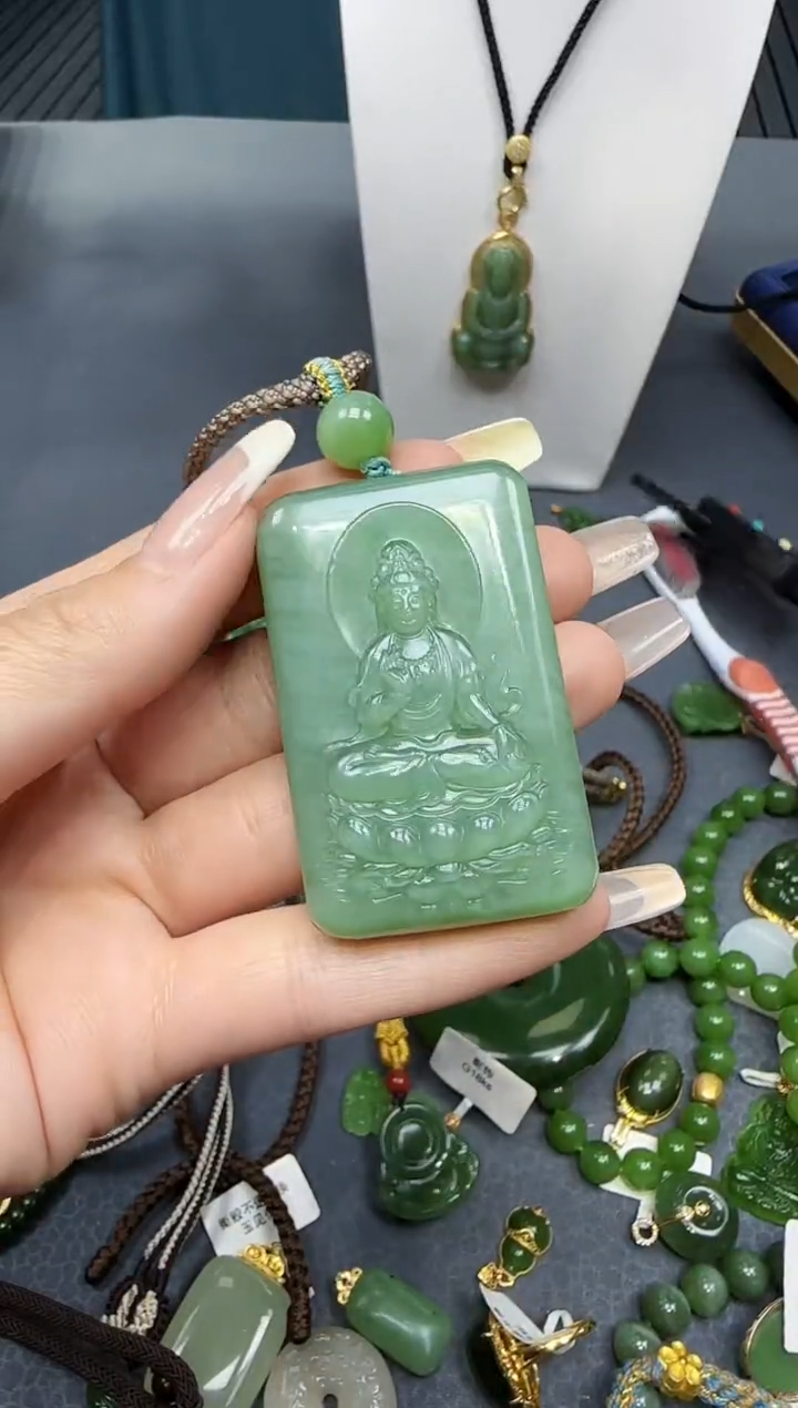 【闪购商品】和田玉挂件未镶嵌1