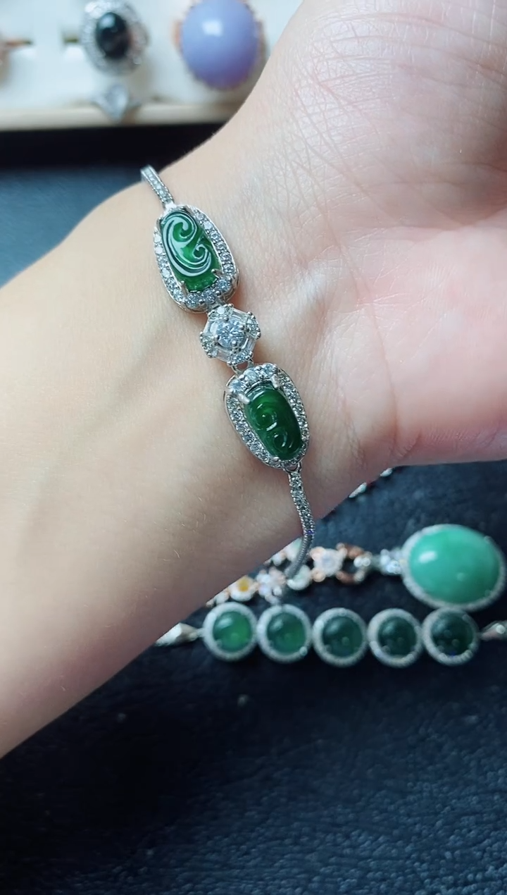 【闪购商品】翡翠戒指银S925镶嵌11111