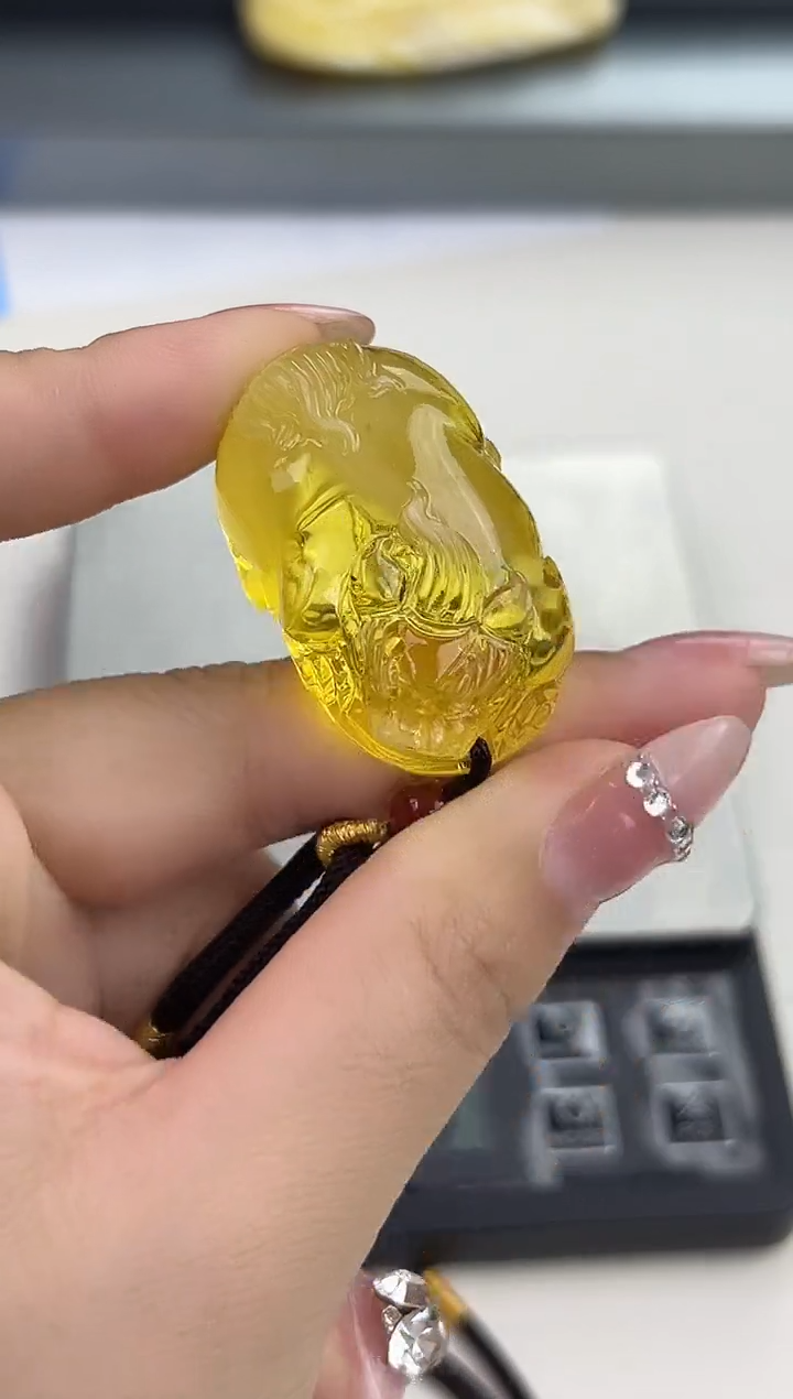 裸石琥珀未镶嵌天然琥珀蜜蜡吊坠