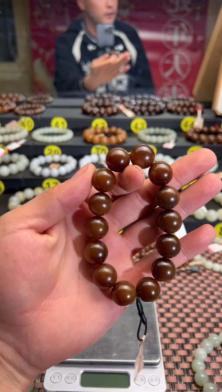 【闪购商品】和田玉手串未镶嵌且末料金山糖手串卡16