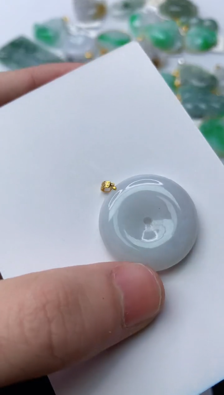 【闪购商品】翡翠颈饰18K金镶嵌13.........