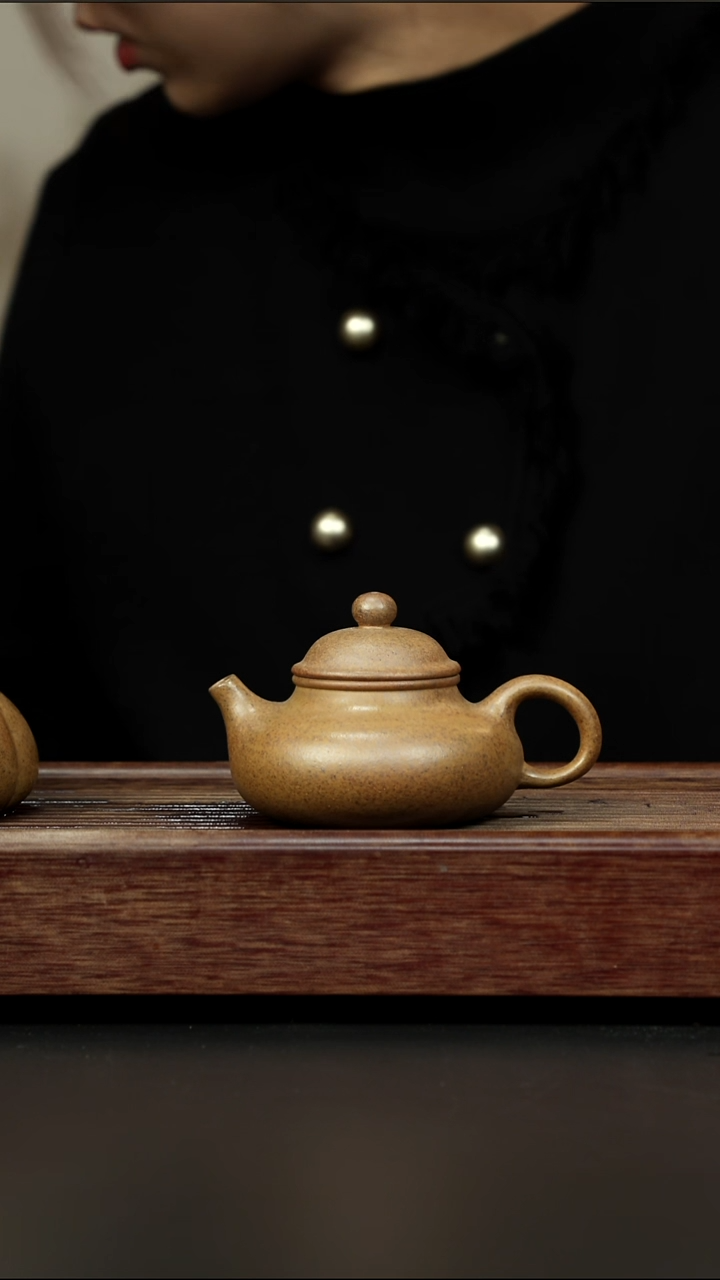 茶壶紫砂黄金段柴烧 容天