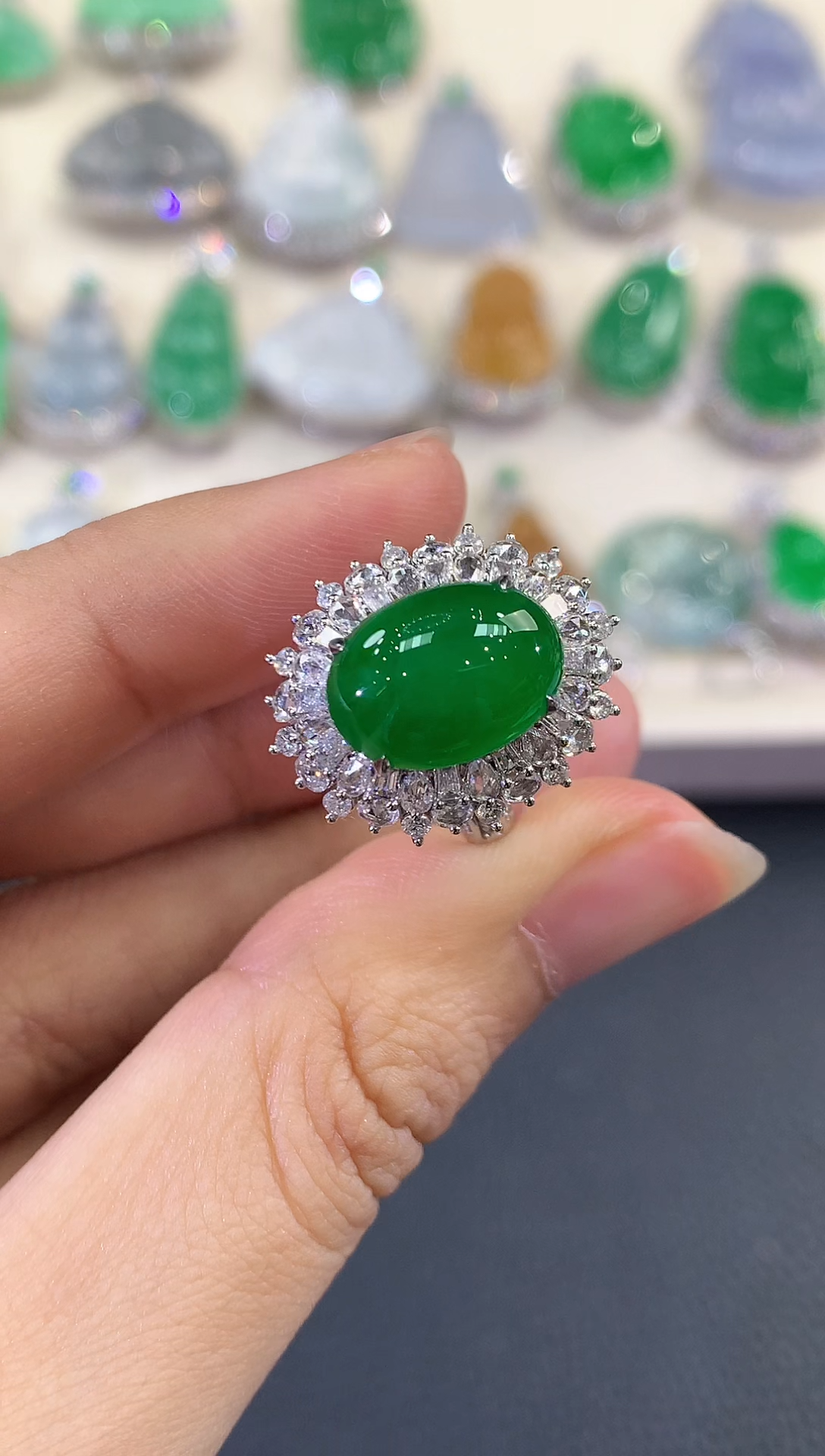 【闪购商品】翡翠戒指18K金镶嵌C520