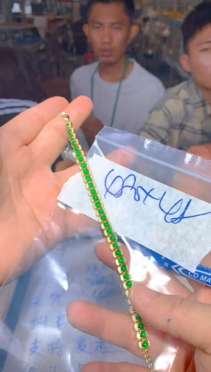 定制翡翠未镶嵌83定制翡翠多样性发货（发其一）
