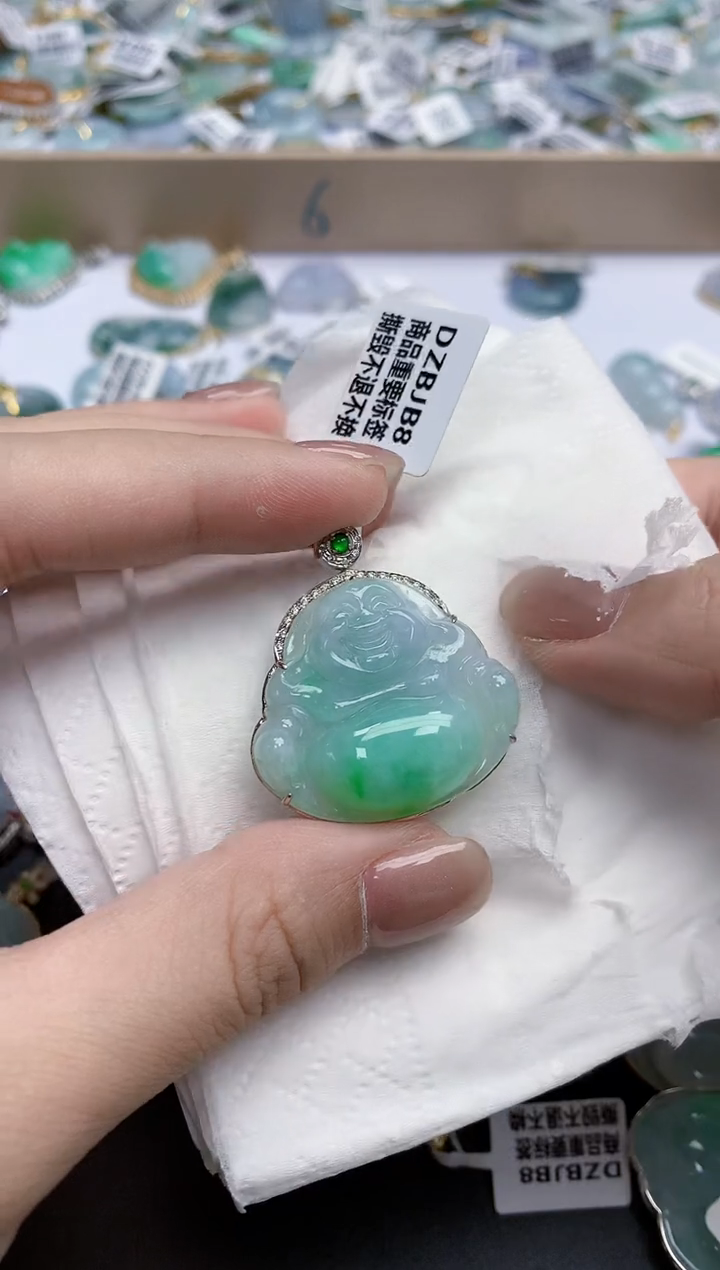 【闪购商品】翡翠颈饰18K金镶嵌天然缅甸翡翠A货