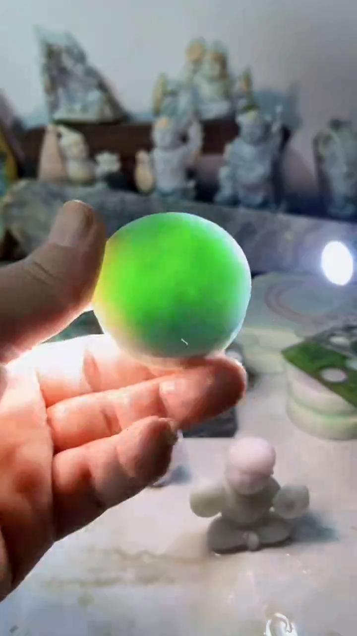 【闪购商品】翡翠吊坠(不含链)未镶嵌A116