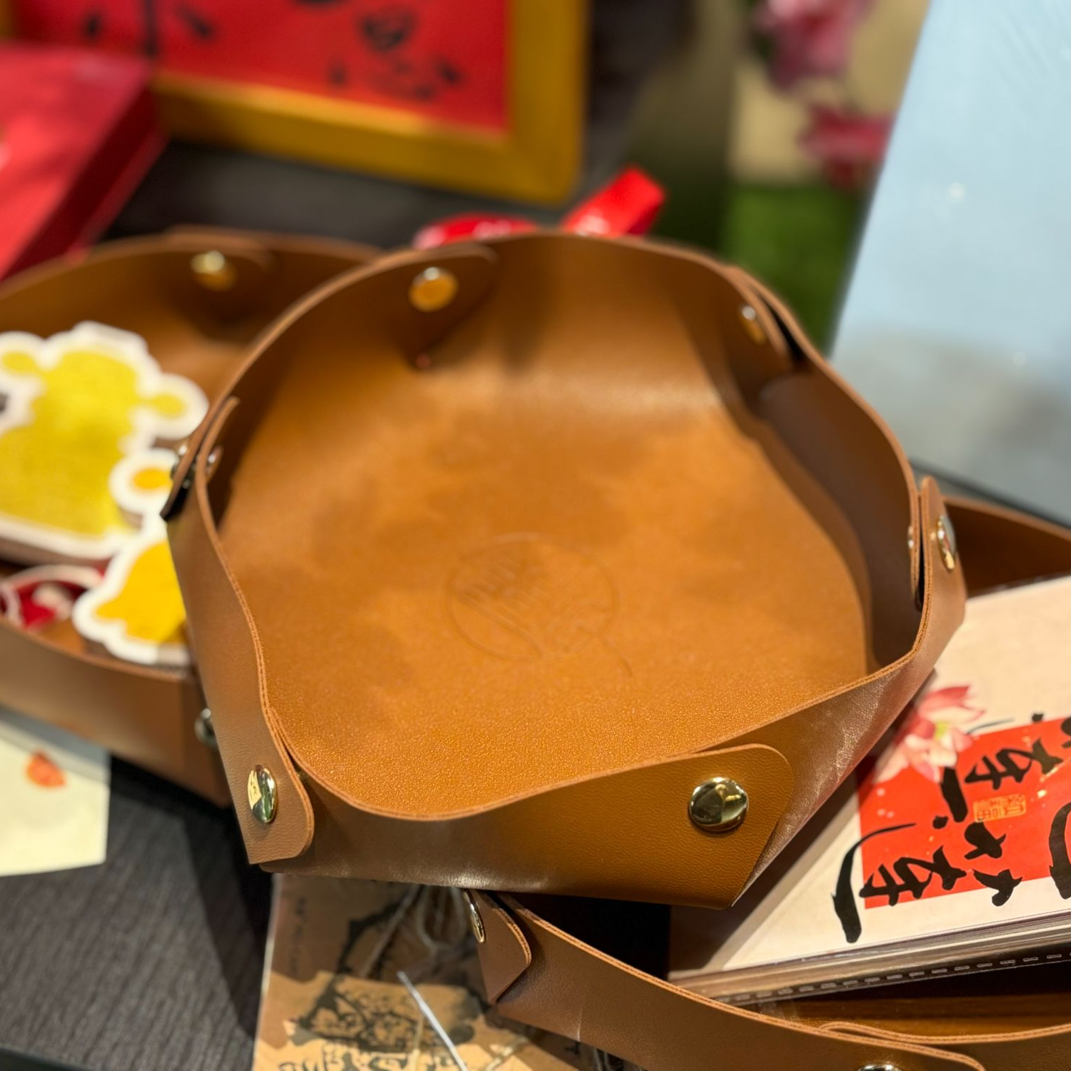 志摩故里皮革置物盒