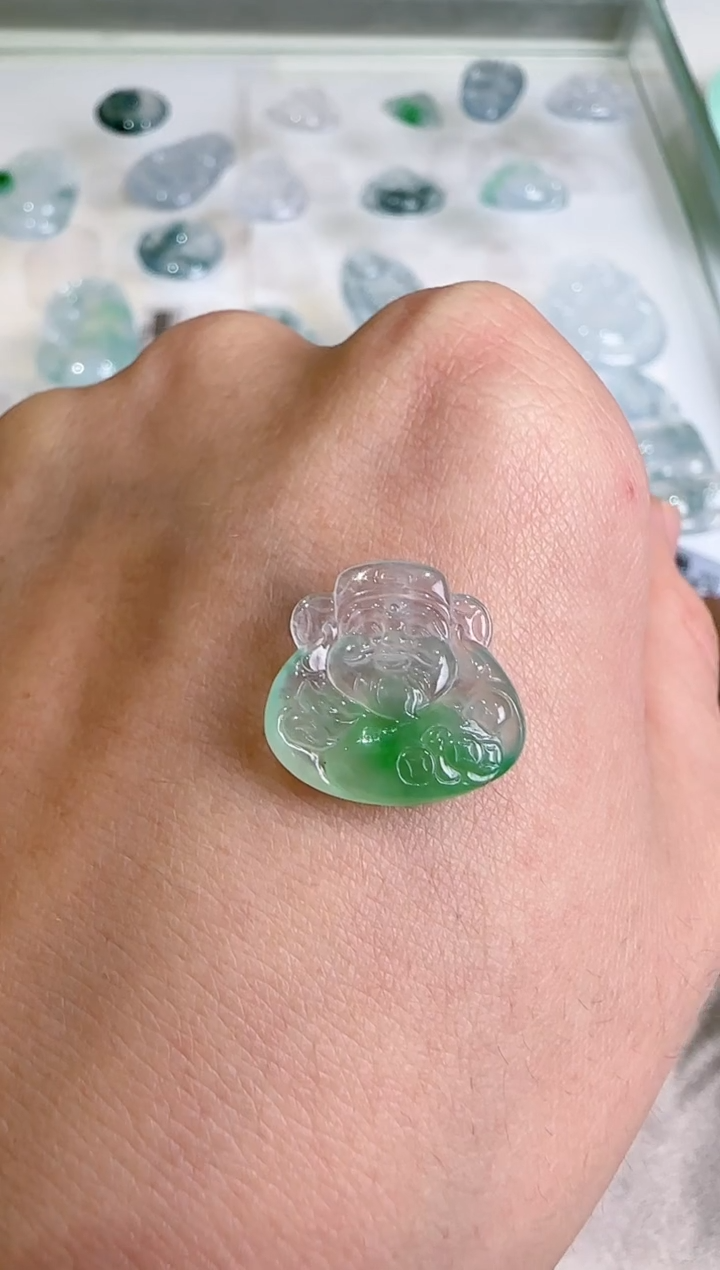 【闪购商品】翡翠未镶嵌吊坠(不含链)··