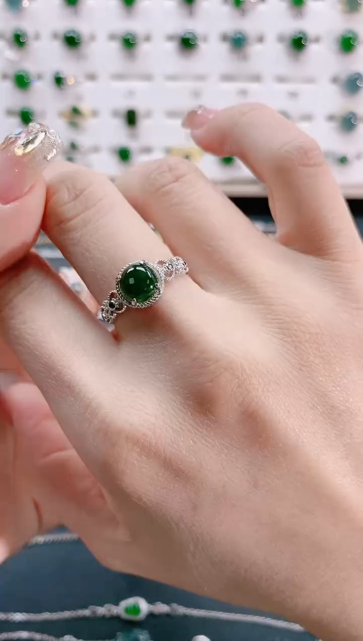 【闪购商品】翡翠戒指银S925镶嵌天然翡翠