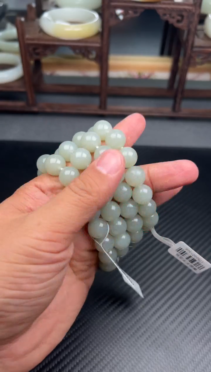 未镶嵌手串和田玉且末微色差近矿卡12多样性发货拍一发一K