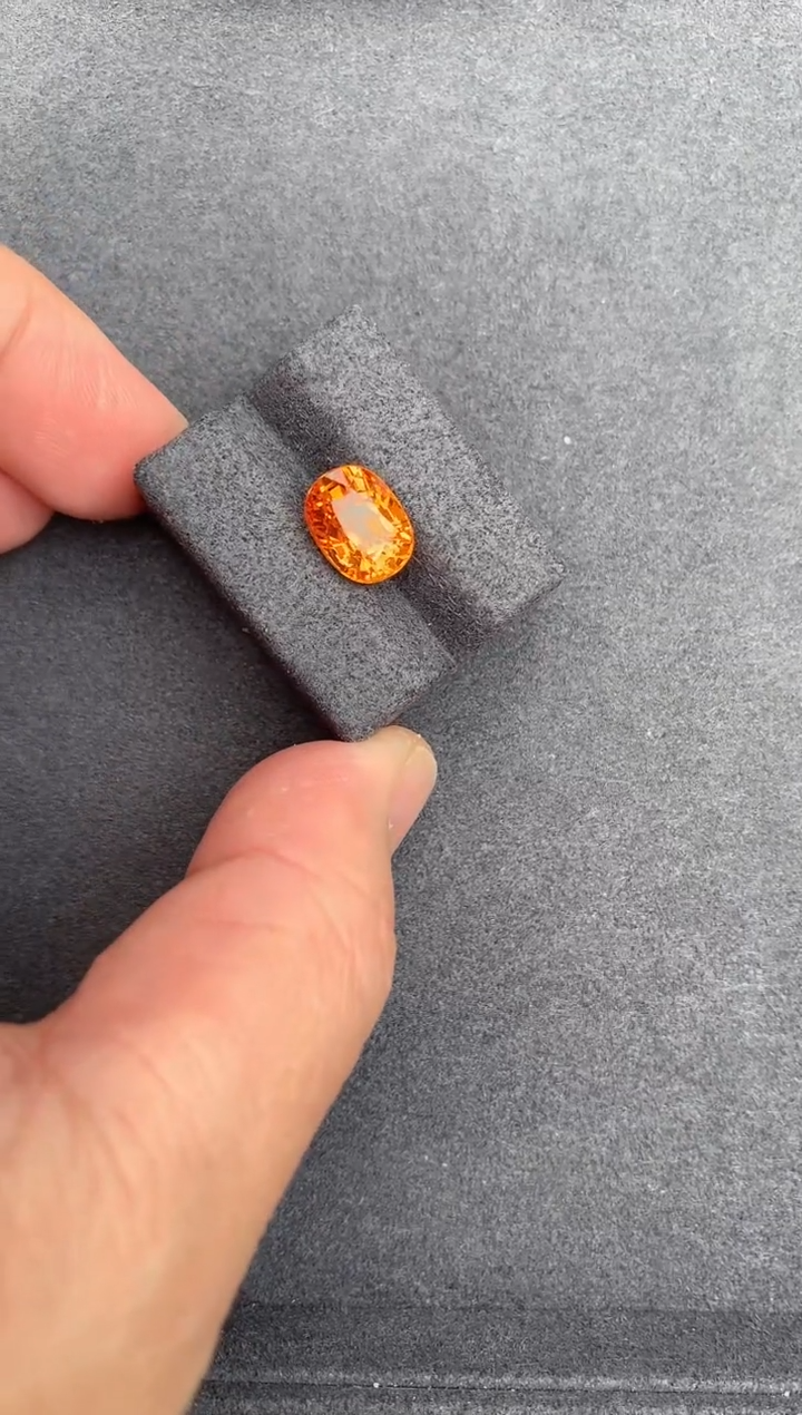 【闪购商品】石榴石（芬达石）裸石未镶嵌4.2ct芬达