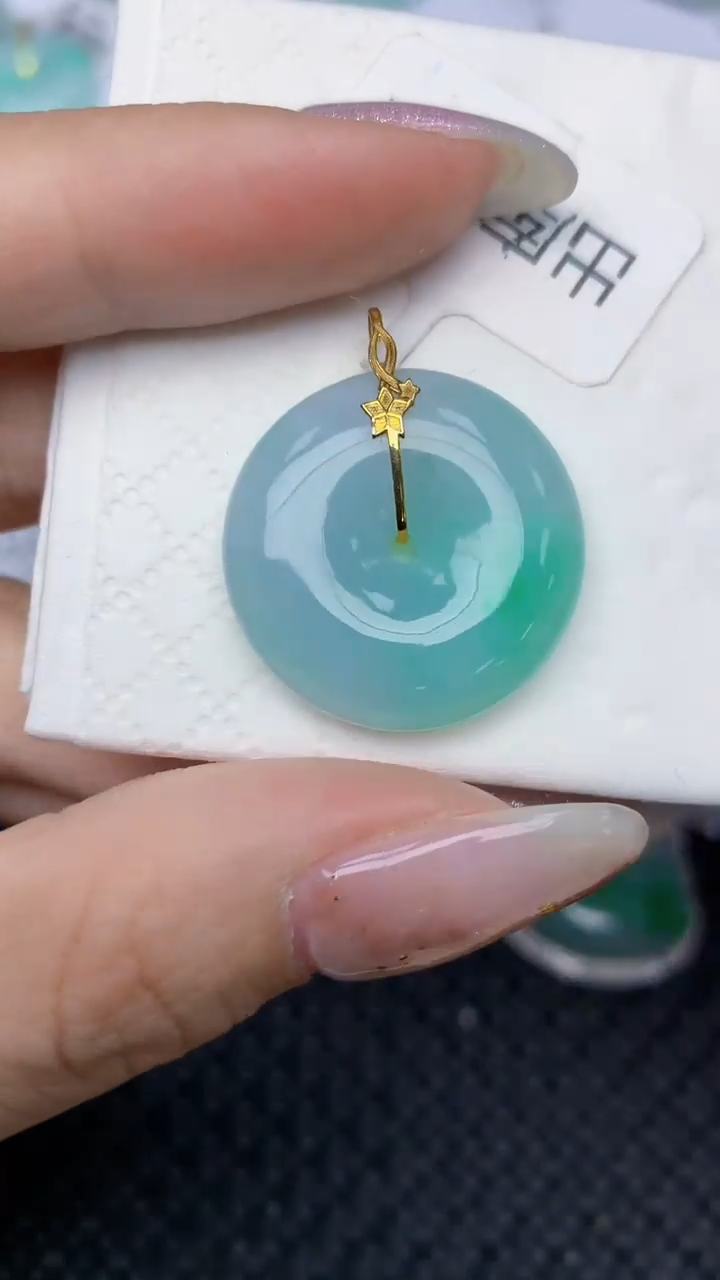 颈饰18K金镶嵌翡翠天然缅甸翡翠a货百元以上9元证书费自理