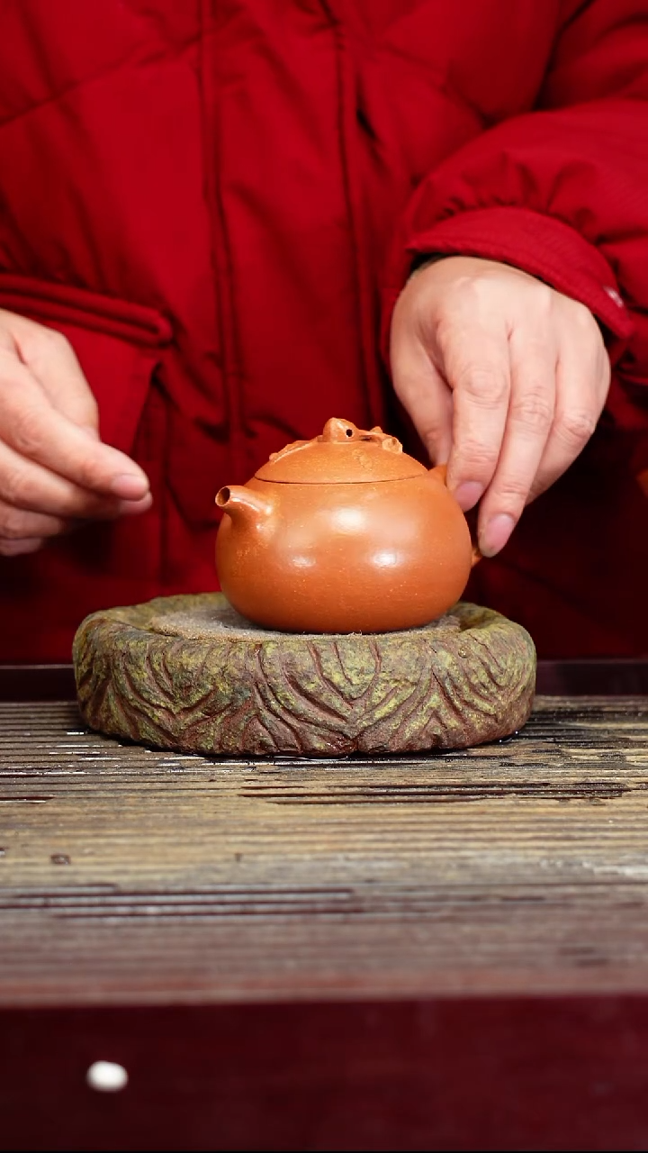 宜兴原矿紫砂壶茶壶宜兴原矿紫砂壶茶壶180C