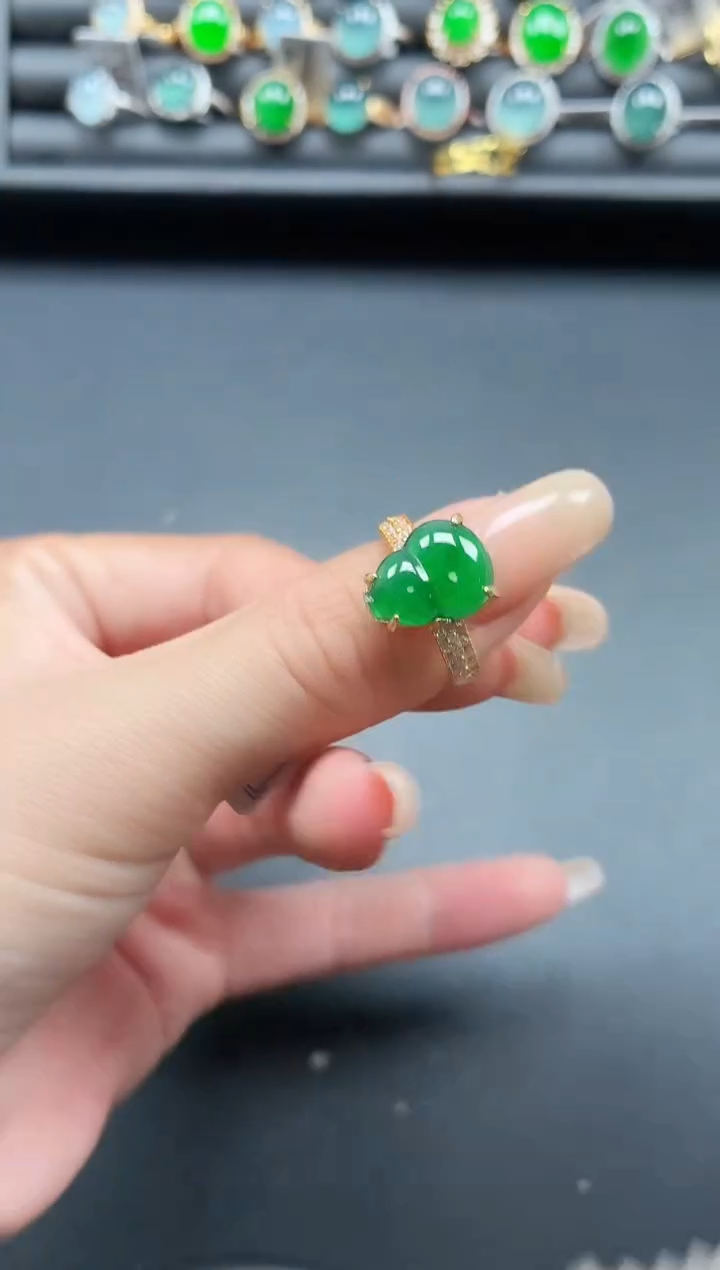 银S925镶嵌戒指翡翠111