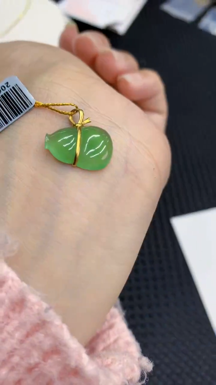 【闪购商品】翡翠颈饰18K金镶嵌            8