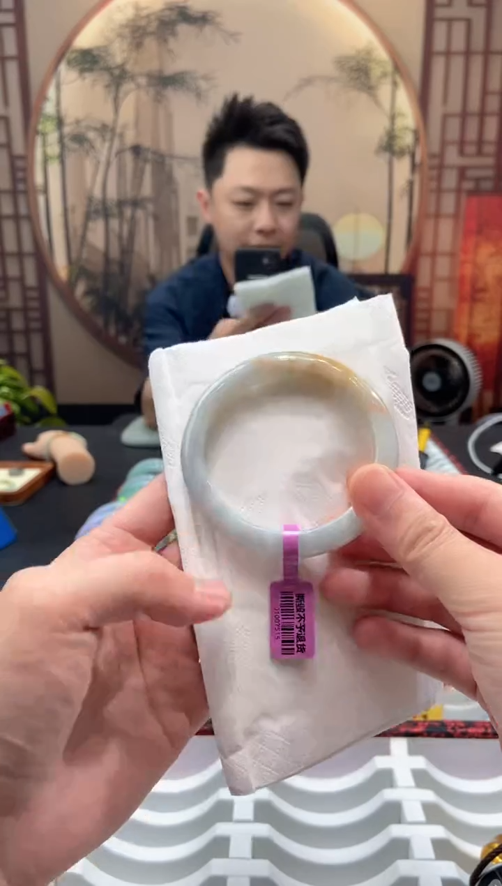 未镶嵌手镯翡翠000056994