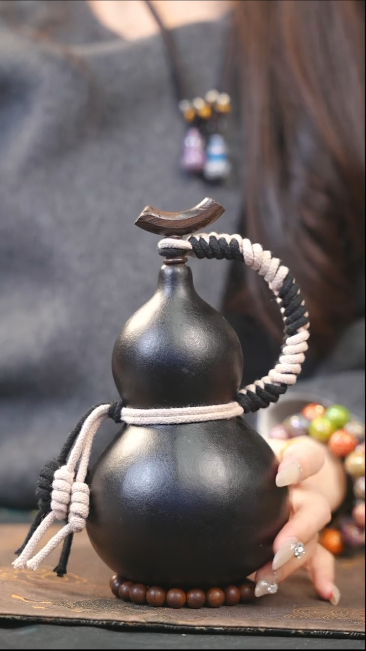 【闪购商品】XG116大漆酒葫芦不包手串及旋转底座