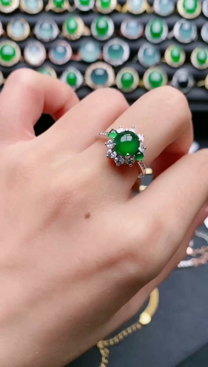 【闪购商品】翡翠戒指银S925镶嵌111111