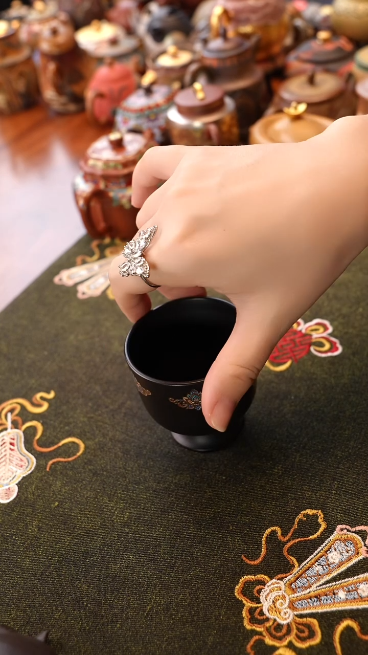 茶壶紫砂珐琅蝴蝶杯