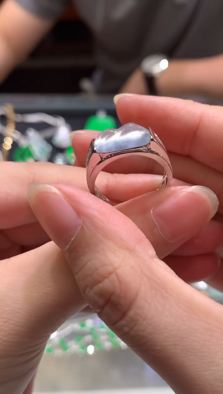 翡翠戒指18K金镶嵌A124|8800