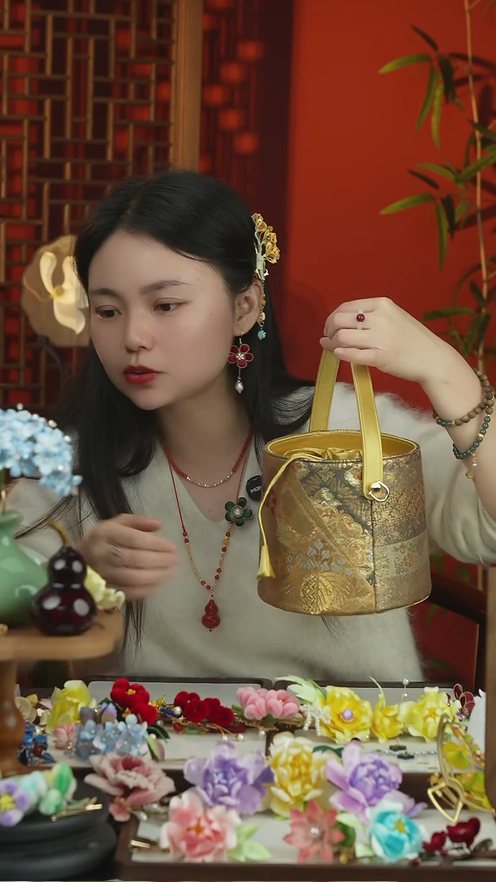 刺绣闪购纯手工非遗国风饰品