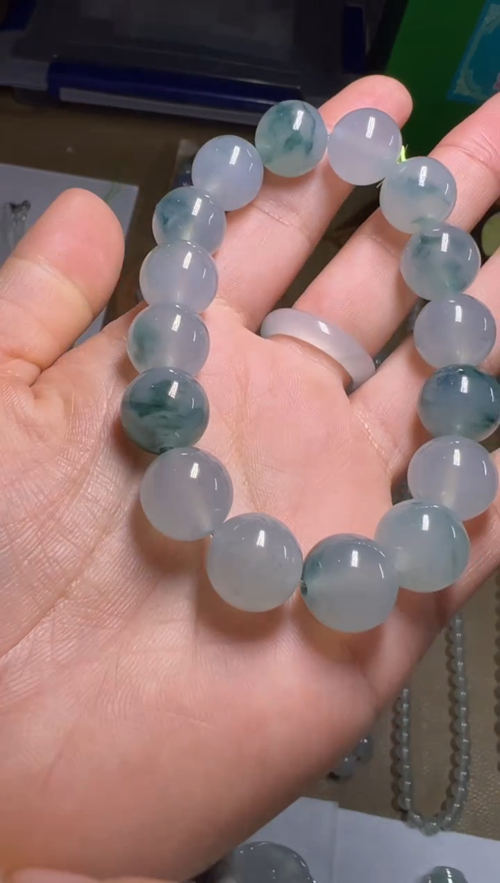 【闪购商品】定制翡翠未镶嵌手串