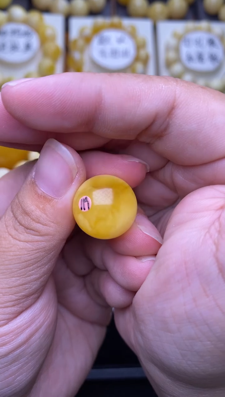 裸石琥珀未镶嵌大小姐珠宝严选60