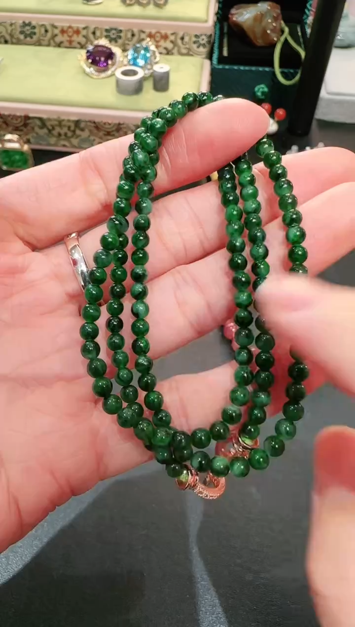 【闪购商品】翡翠颈饰未镶嵌珠串