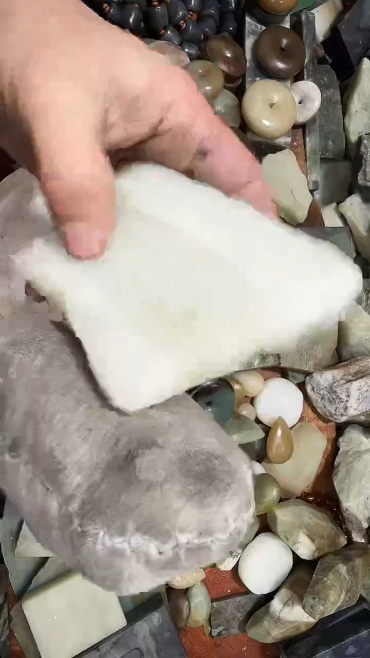 未镶嵌和田玉珠宝半成品1