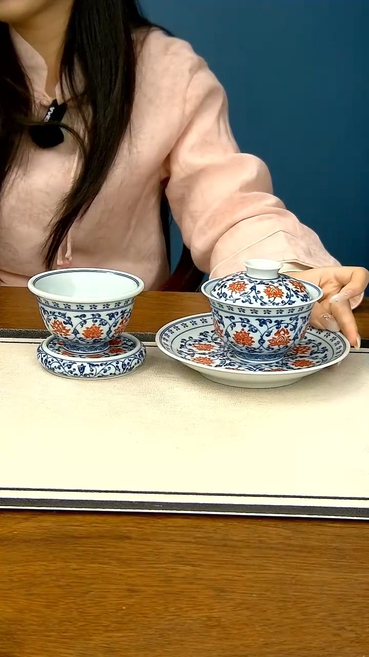 【闪购商品】釉里红缠枝莲四件套-----大压