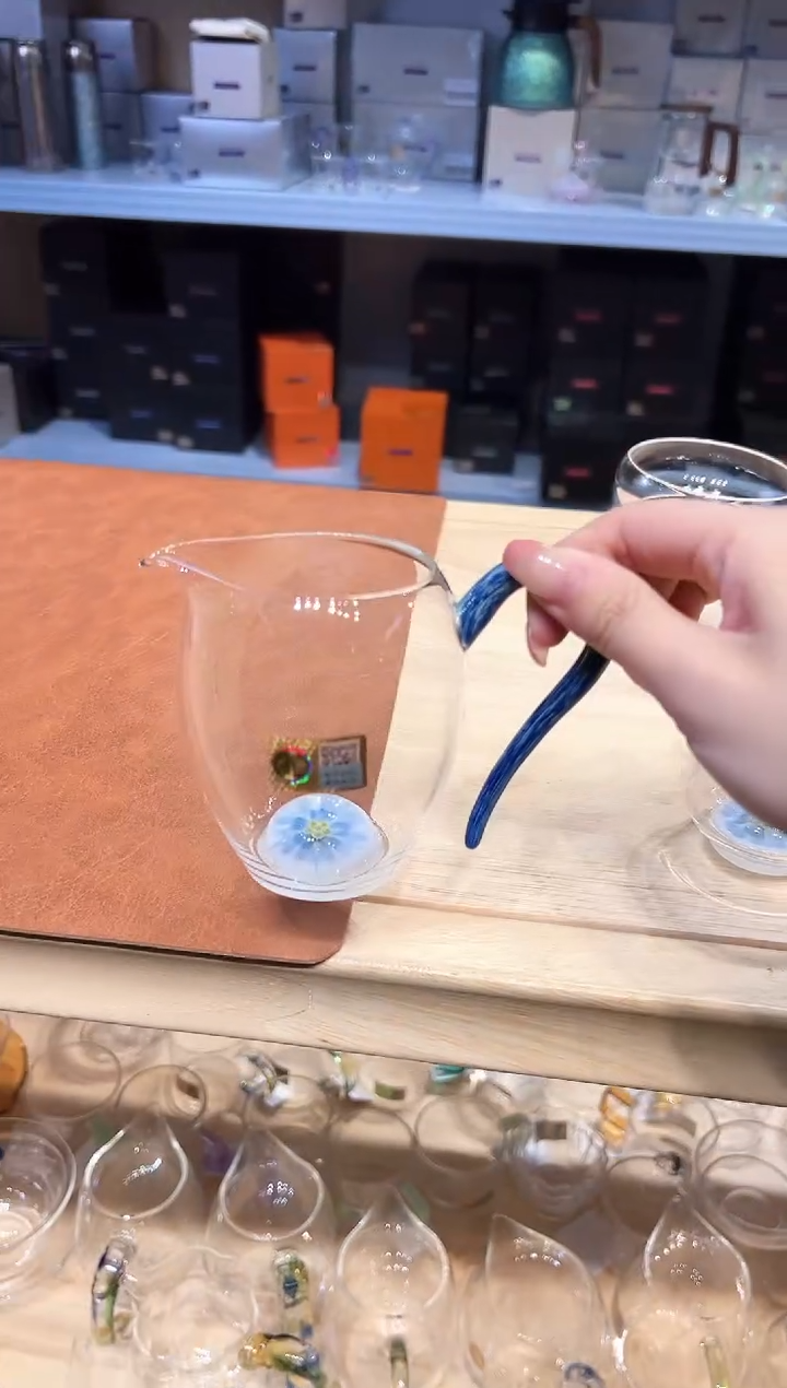 ?**～禾器星梦怡然公道杯