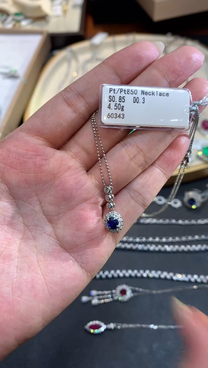 定制蓝宝石项链铂Pt850镶嵌D70|7500