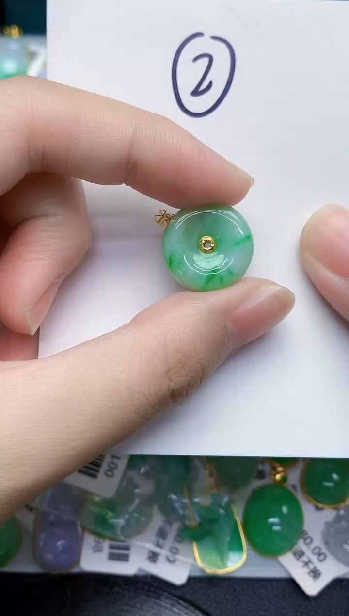 【闪购商品】翡翠颈饰18K金镶嵌000000000