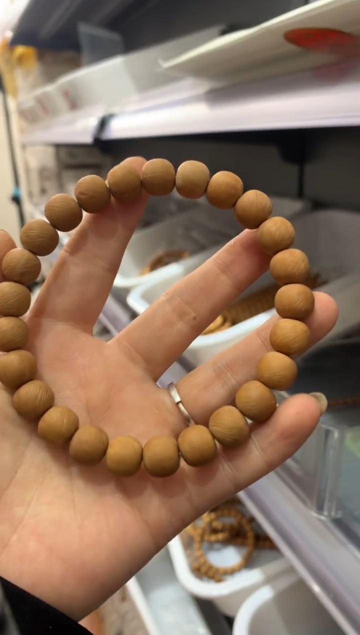 【闪购商品】猴头核桃手串丝袜