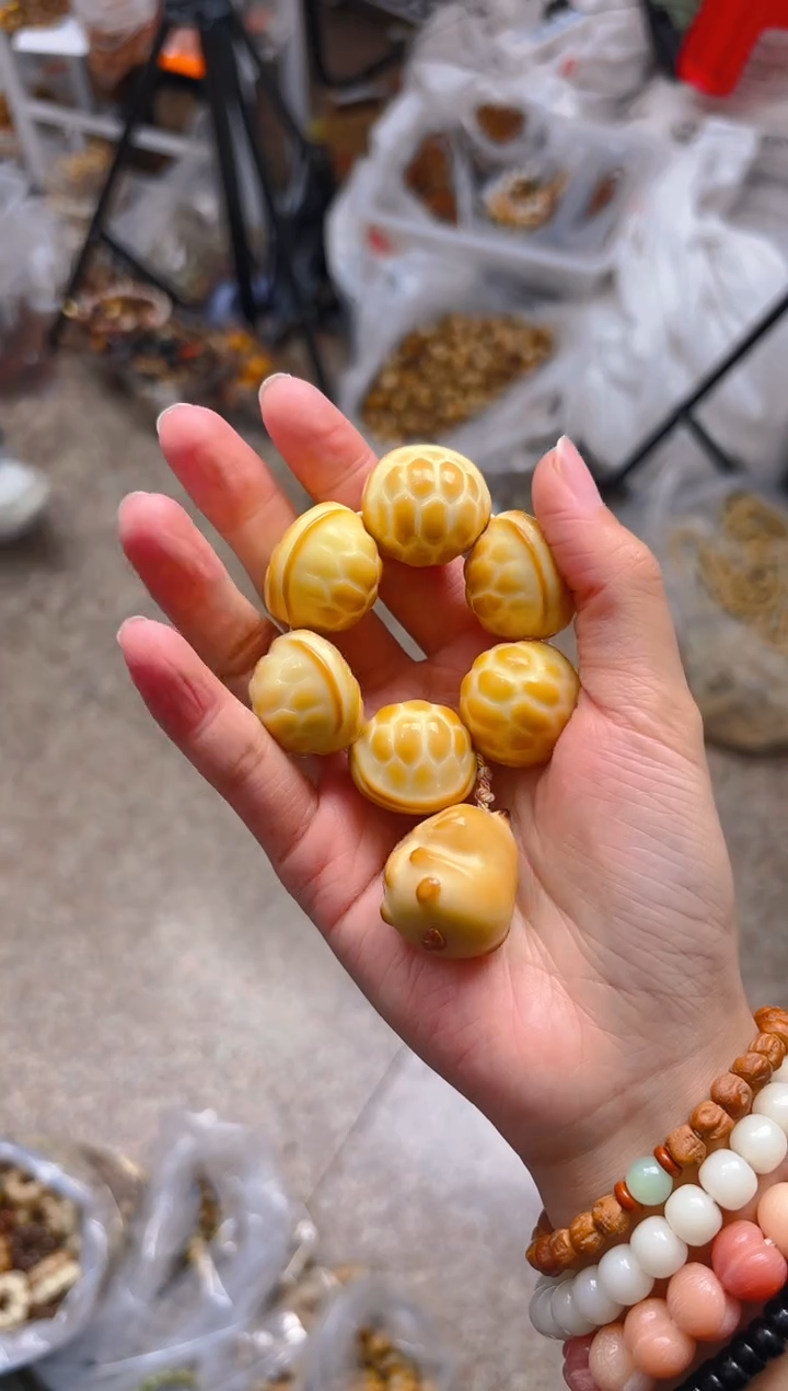 吊坠菩提根/象牙果大卡富甲手捻 小仓鼠 26+