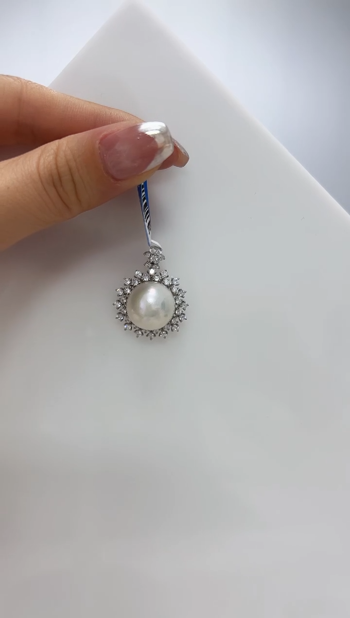 【闪购商品】淡水珍珠DA银S925镶嵌吊坠 B134