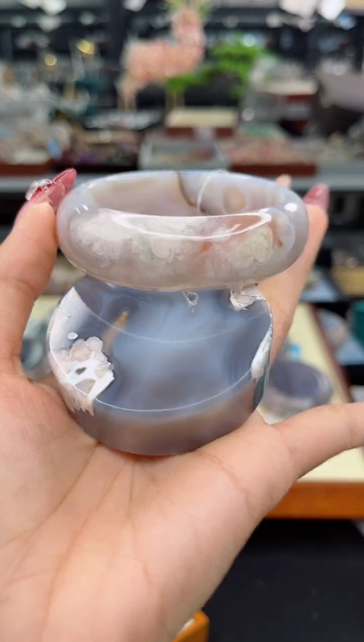 【闪购商品】石英质玉手镯未镶嵌59圈口（赠品镯心）3540362