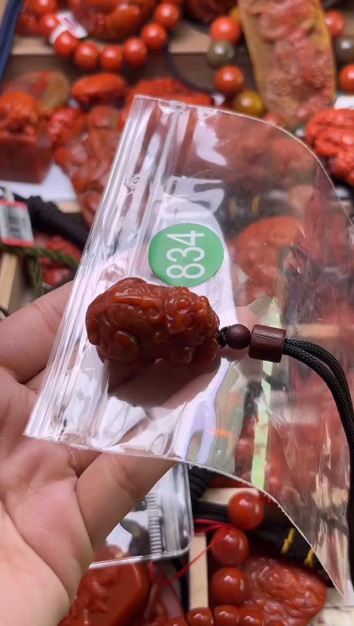 【闪购商品】南红玛瑙珠宝奇石未镶嵌834