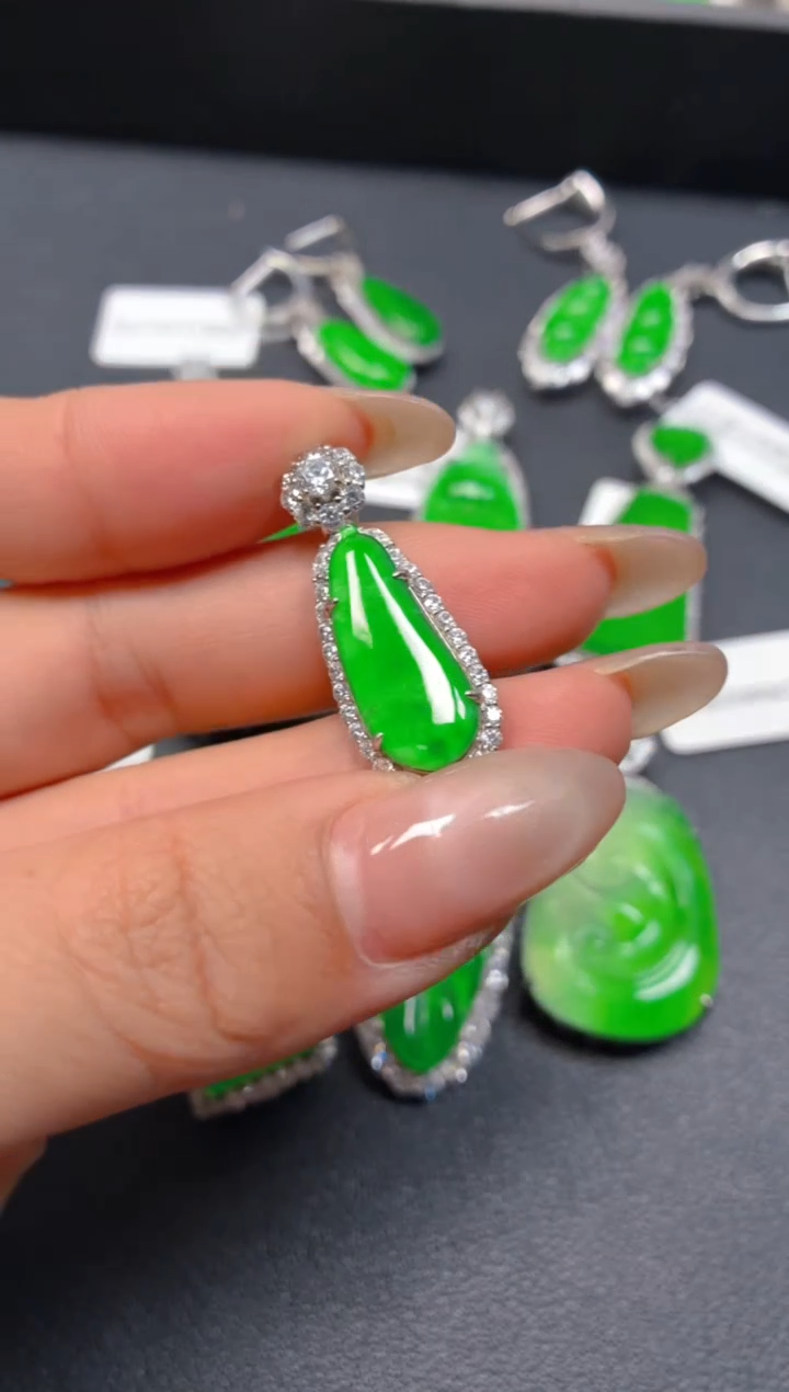 吊坠(不含链)银S925镶嵌翡翠1