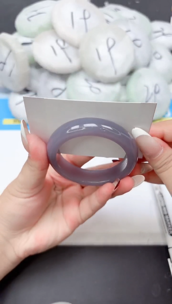 未镶嵌手镯石英质玉17-52.7