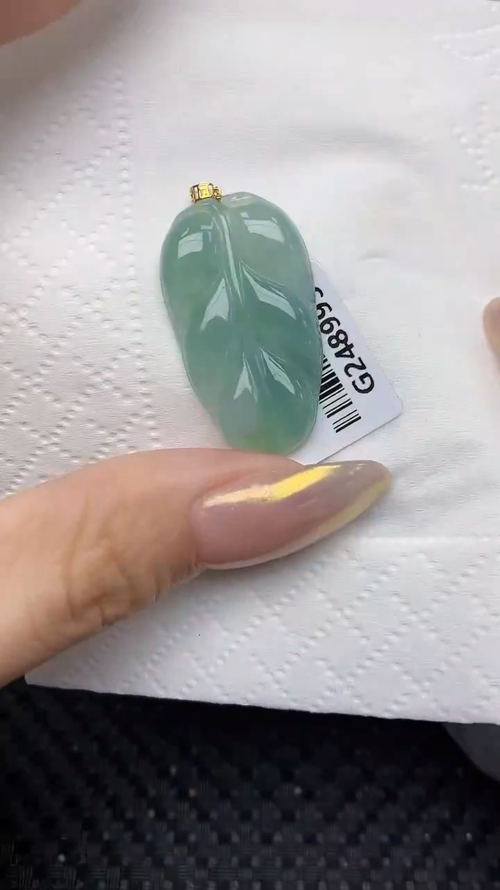 【闪购商品】翡翠颈饰18K金镶嵌天然翡翠A货
