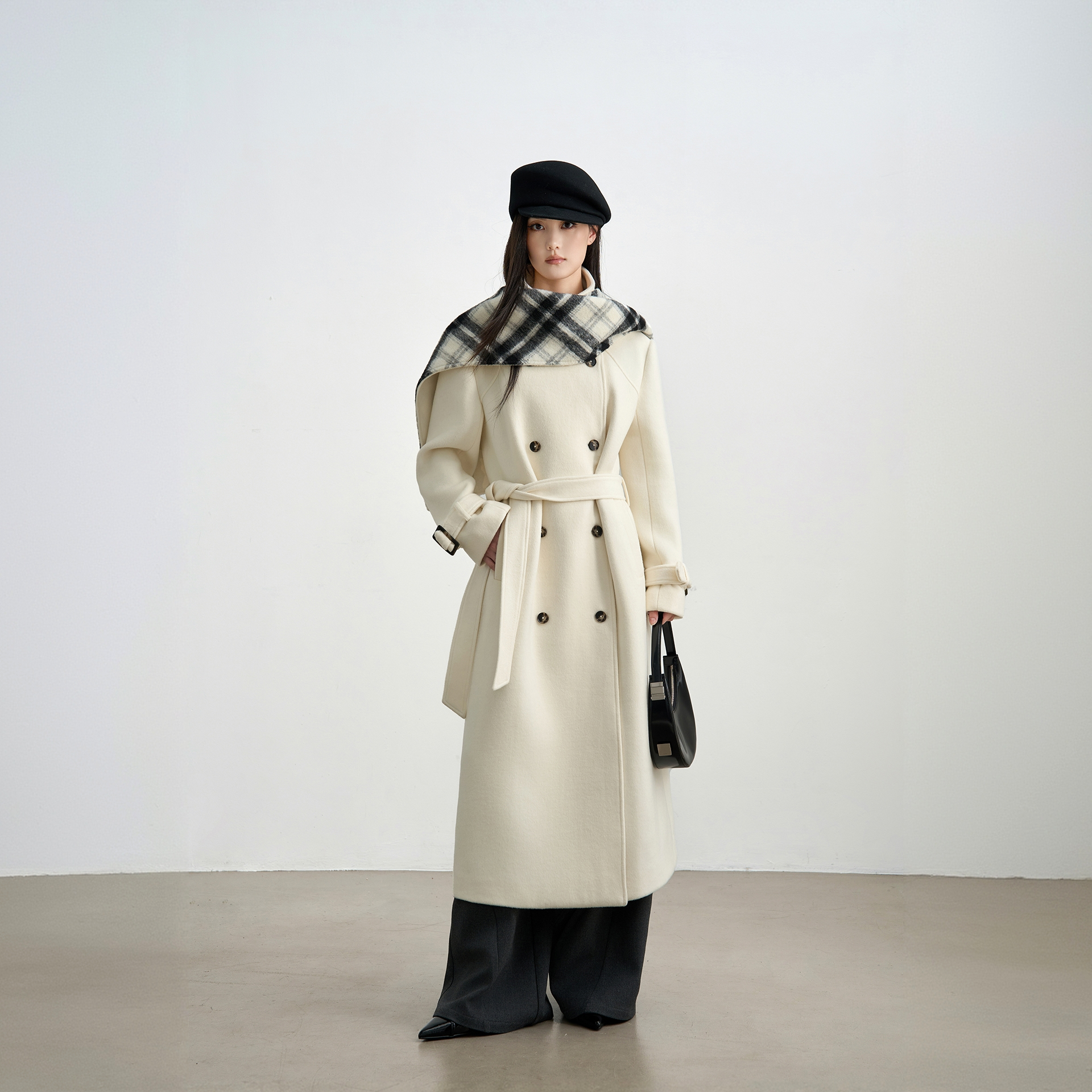 PINI17 白色原创双面呢羊毛围巾外套