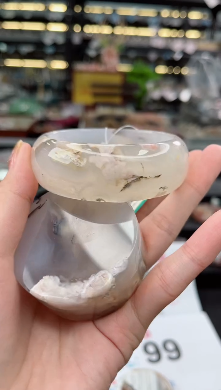 【闪购商品】石英质玉手镯未镶嵌56圈口（不退不换）1228617