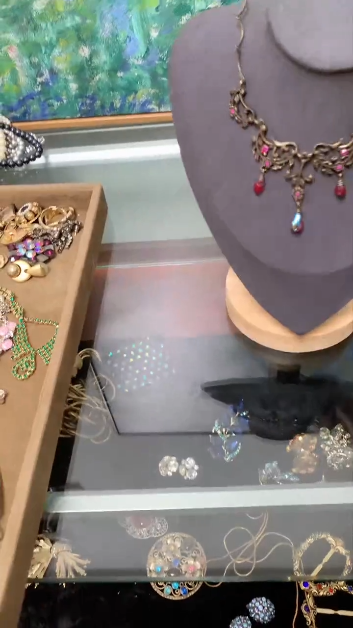 【闪购商品】瓷片楚楚中古珠宝甄选不退换