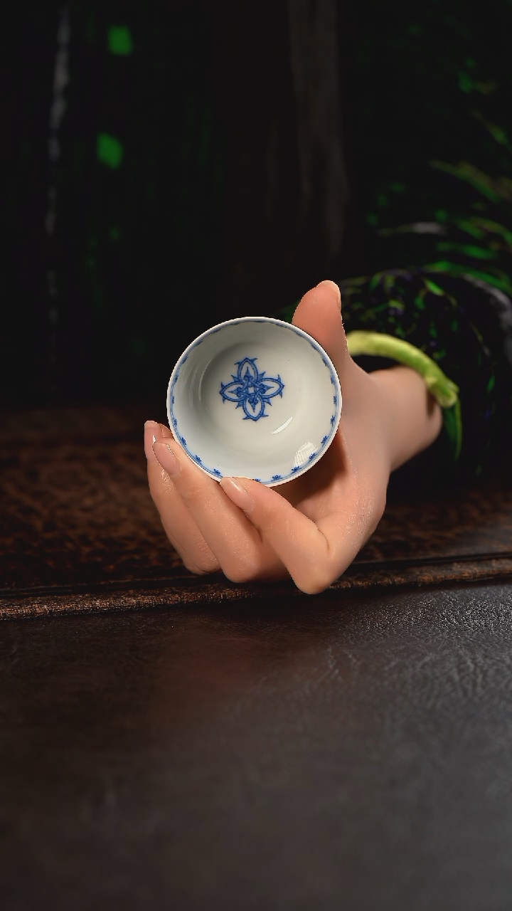 【闪购商品】杯聚澜堂点工素宝相小鸡缸杯