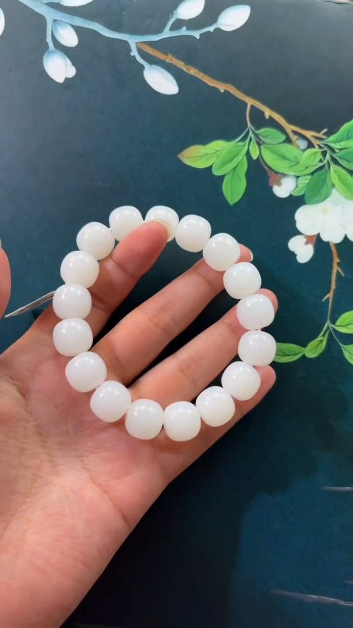 未镶嵌手串和田玉手串