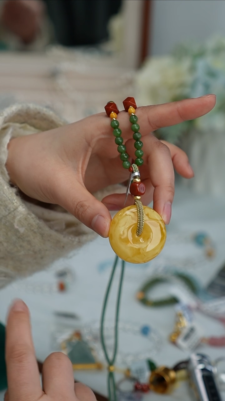 【闪购商品】蜜蜡项链合金项链