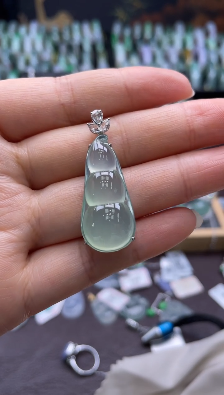 18K金镶嵌挂件翡翠ZHG01226-2