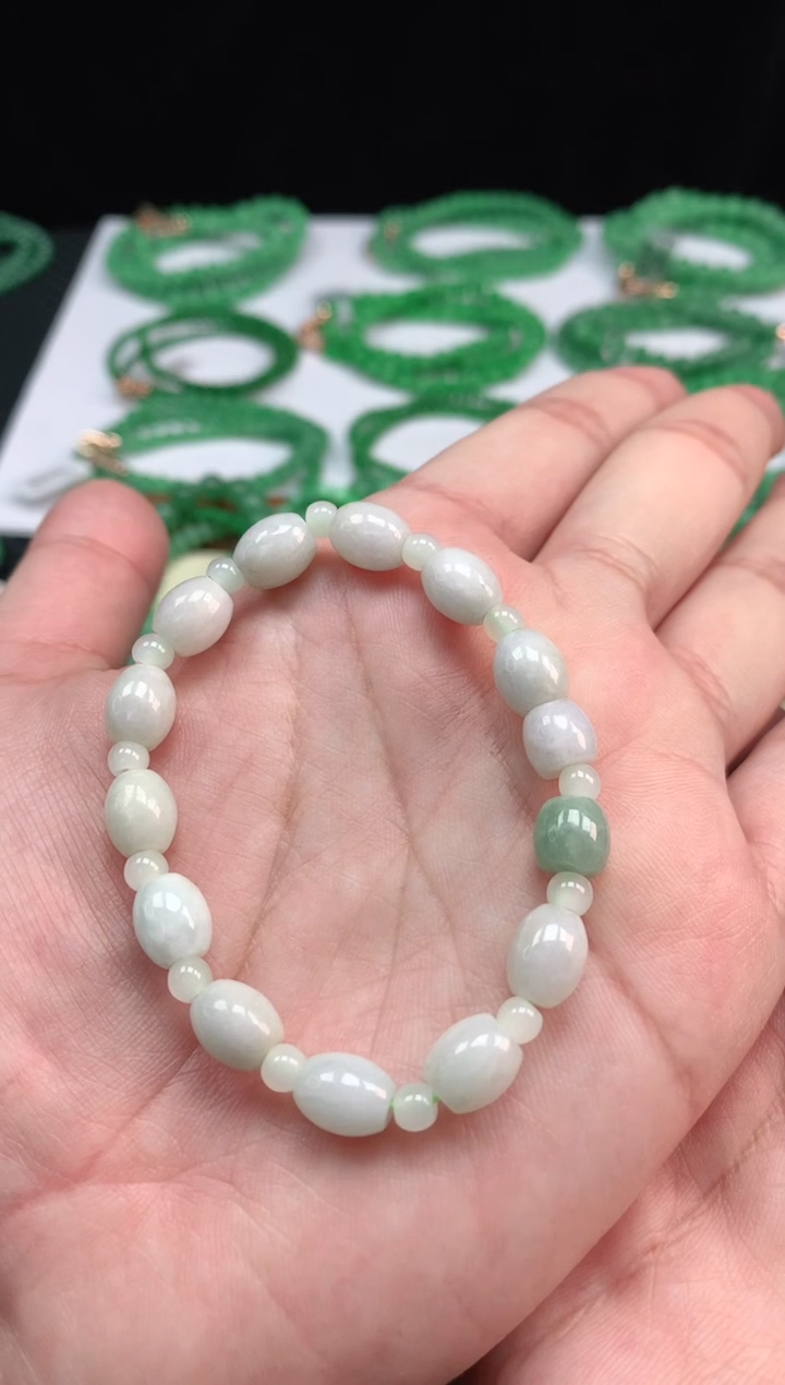 【闪购商品】翡翠手链未镶嵌翡翠