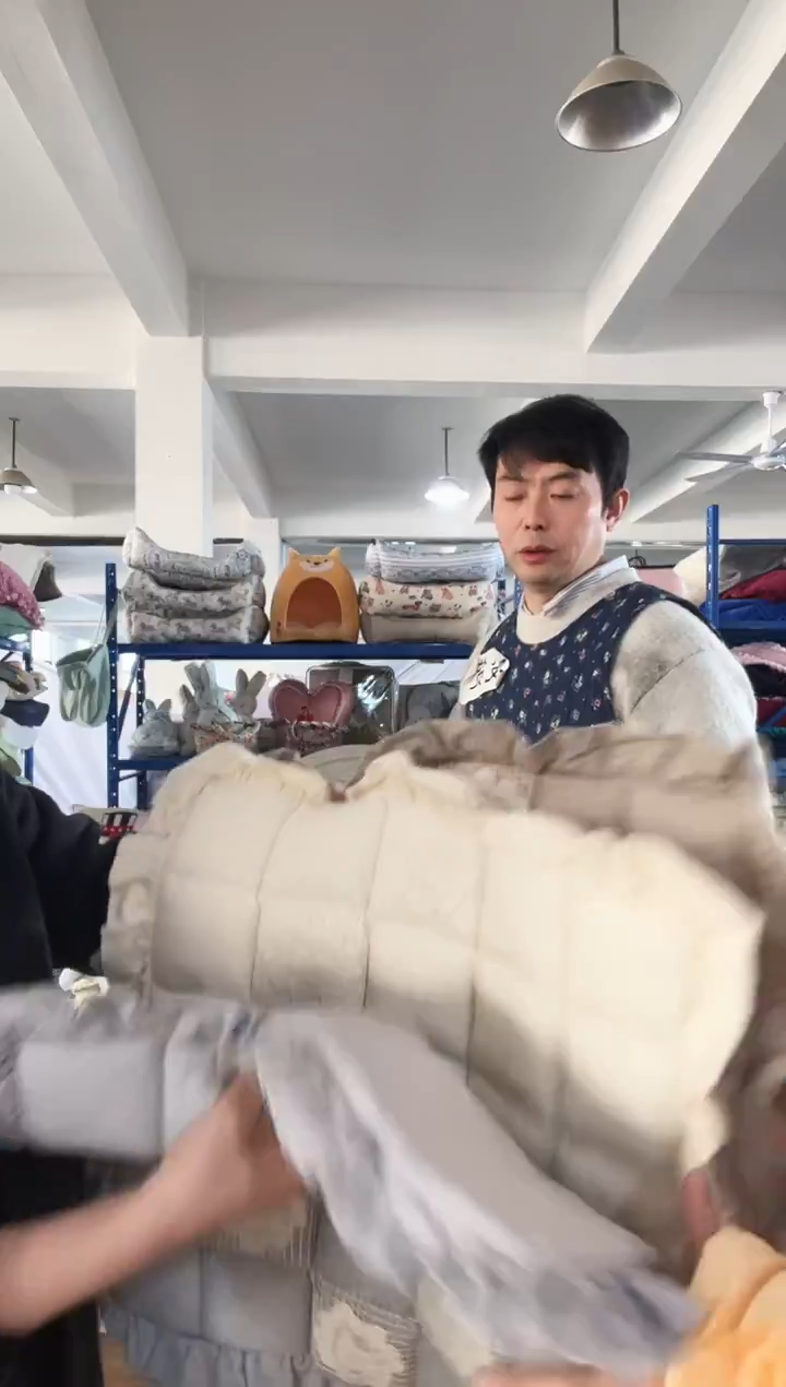 棉棉A05 发一个    不挑色